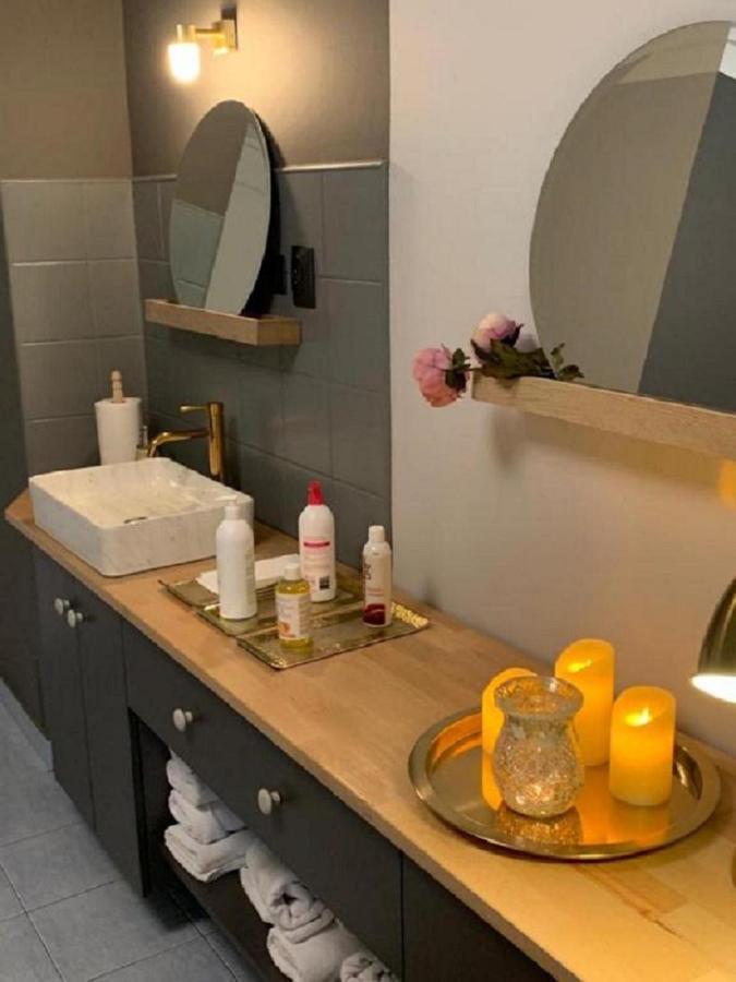 Hotell *** Nat