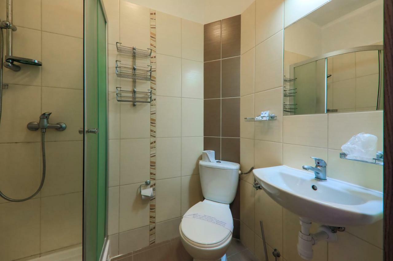Hotell *** Nat 3*